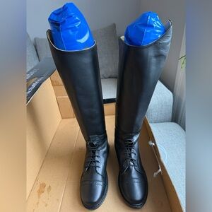 TuffRider field boots